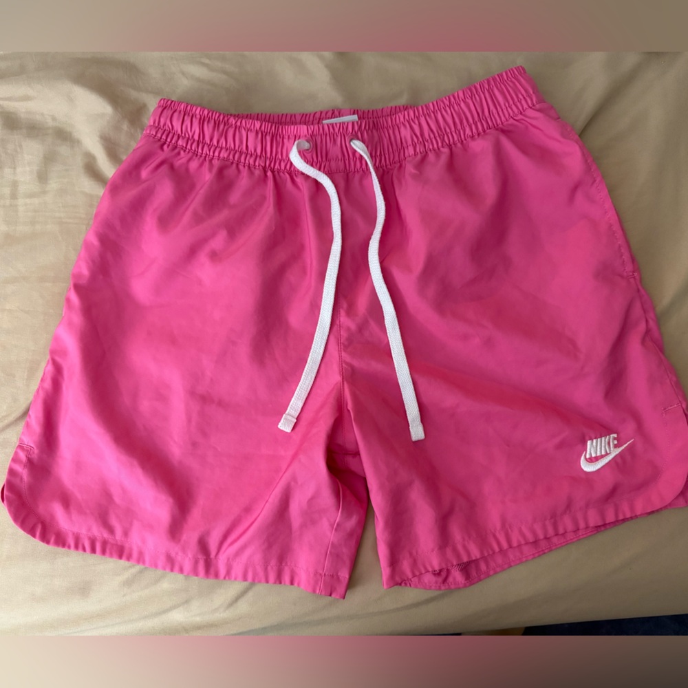 Nike Men's Club Woven Shorts